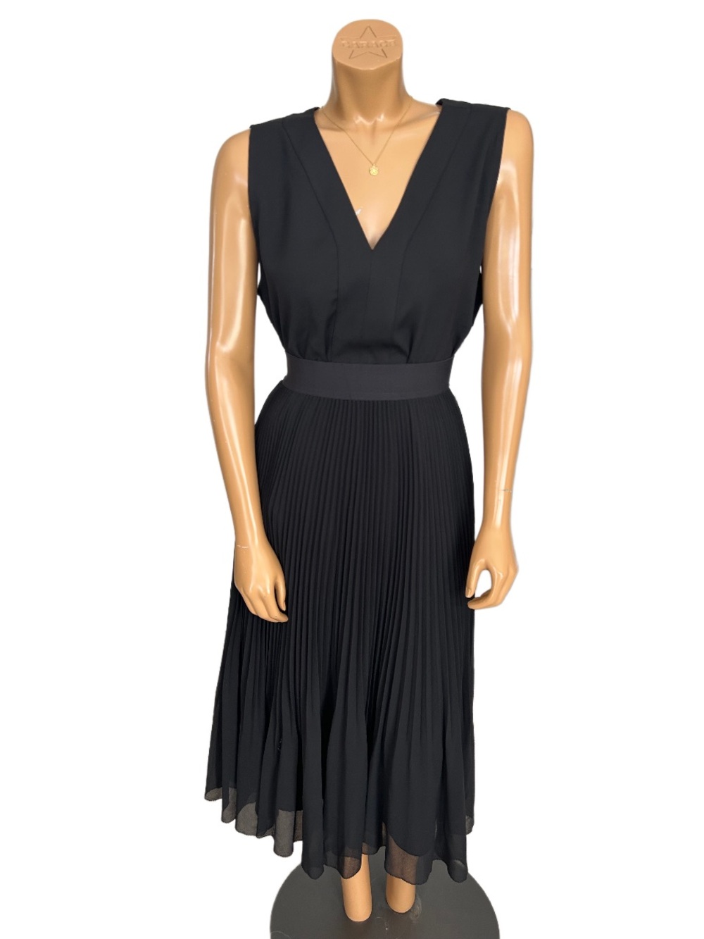 Wilfred Black Pleated Twirl Skirt